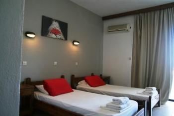 Aparthotel Platon *