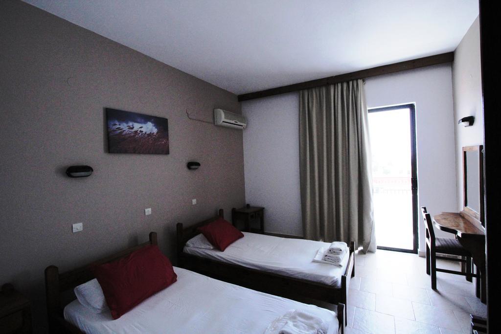 Platon Aparthotel