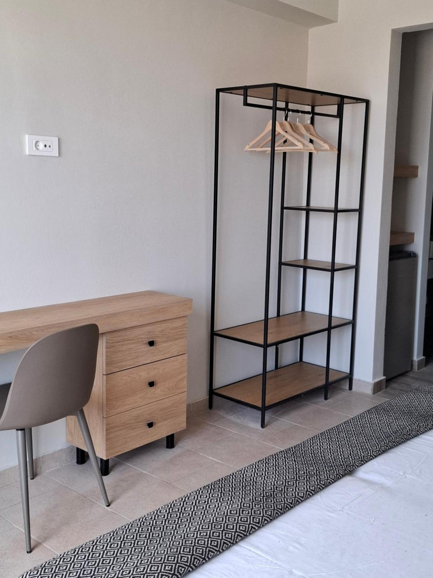 Aparthotel Platon